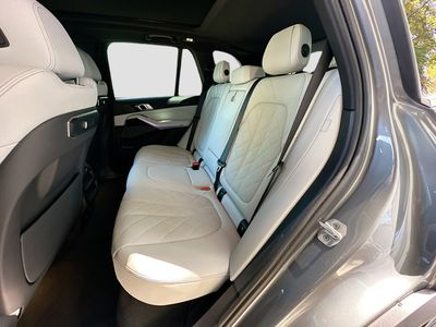 2024 BMW X5 — photo 26 view