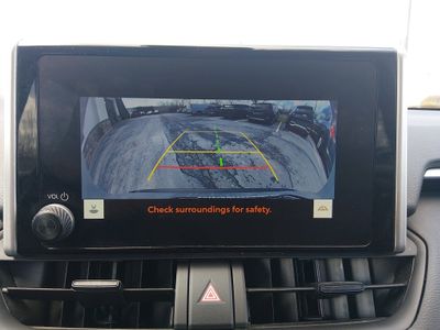 2024 Toyota RAV4 - Photo 16