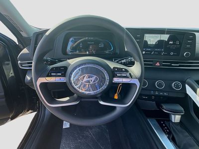 2026 Hyundai ELANTRA - Photo 8