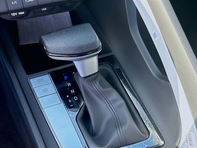 2026 Hyundai ELANTRA - Photo 13