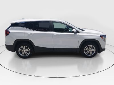 2024 GMC Terrain — photo 8 view