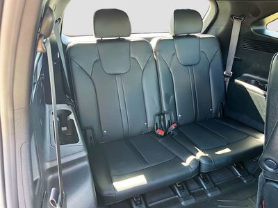 2025 Kia Sorento - Photo 28