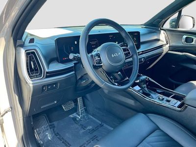 2025 Kia Sorento - Photo 9