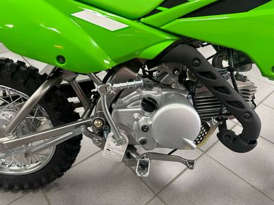 2025 Kawasaki KLX 110R - Photo 7