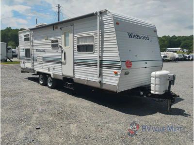 2002 Forest River RV Wildwood - Photo 2