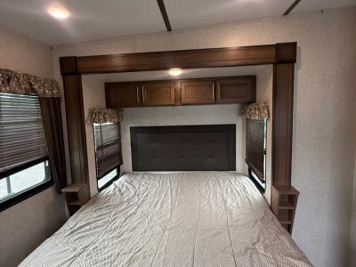2019 Keystone RV Cougar - Photo 11