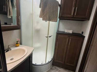 2019 Keystone RV Cougar - Photo 9