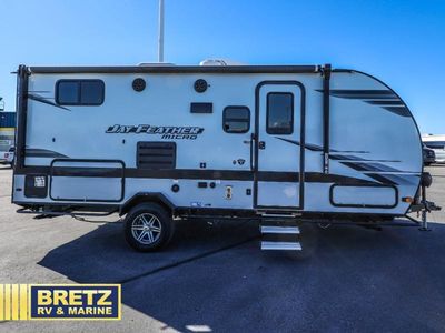 2022 Jayco Jay Feather Micro — photo 8 view