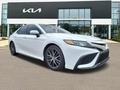 2021 Toyota Camry - Photo 1