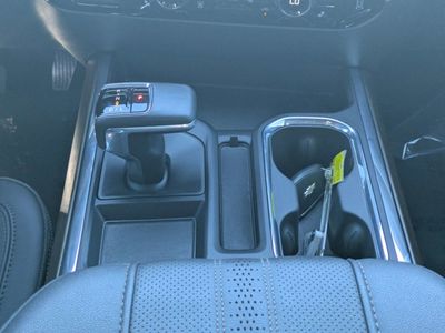 2025 Chevrolet Silverado 1500 - Photo 19