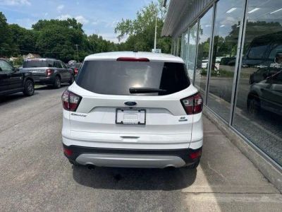 2017 Ford Escape — detail view