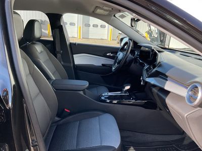 2025 Chevrolet Trax - Photo 7