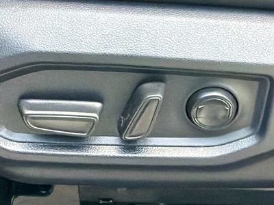 2024 Toyota Sequoia - Photo 27