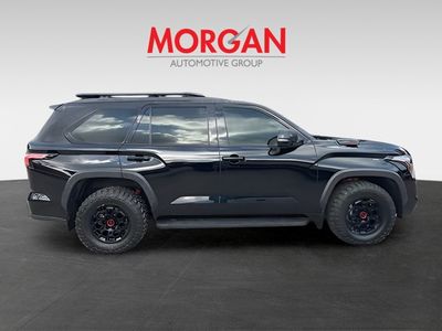 2024 Toyota Sequoia - Photo 2