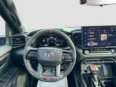 2024 Toyota Sequoia - Photo 18