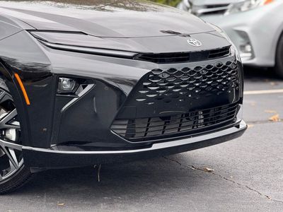 2025 Toyota Crown Signia Limited - Photo 7