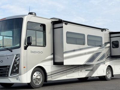 2026 Thor Motor Coach Indigo - Photo 2