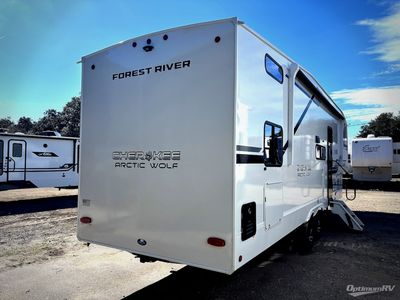 2026 Forest River Cherokee Arctic Wolf - Photo 2
