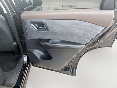 2021 Nissan Rogue - Photo 30
