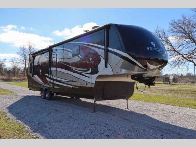 2019 VanLeigh RV Beacon - Photo 1