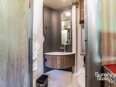 2023 Winnebago Ekko - Photo 25