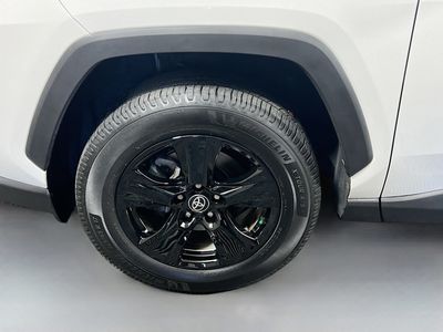 2021 Toyota RAV4 - Photo 11