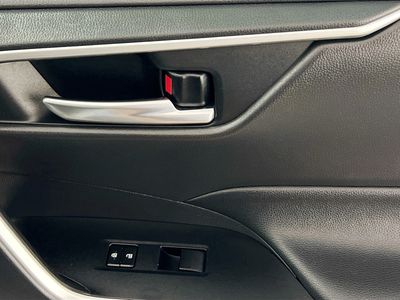 2021 Toyota RAV4 - Photo 28