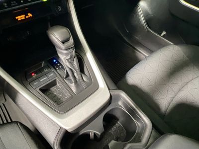 2021 Toyota RAV4 - Photo 22