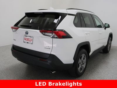 2024 Toyota RAV4 AWD — photo 7 view