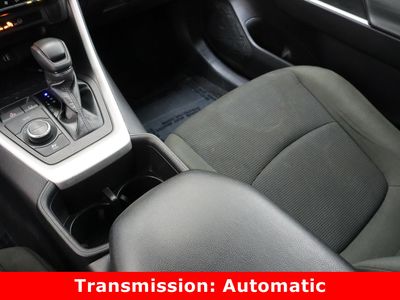 2024 Toyota RAV4 AWD — photo 16 view