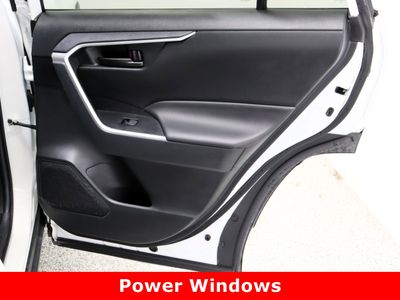 2024 Toyota RAV4 AWD — photo 30 view
