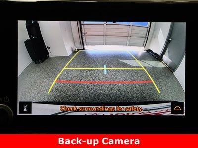 2024 Toyota RAV4 AWD — photo 19 view