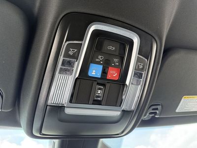 2026 Ram 1500 — photo 18 view