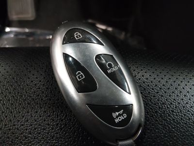 2024 Hyundai Elantra — photo 15 view