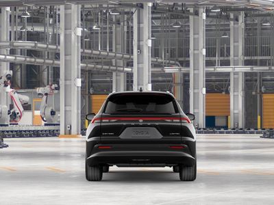 2026 Toyota Crown Signia — photo 8 view
