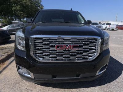 2020 GMC Yukon XL - Photo 2