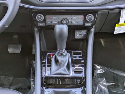 2026 Jeep Compass — photo 19 view