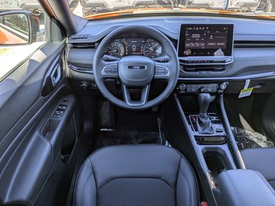 2026 Jeep Compass — photo 16 view
