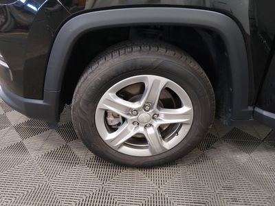 2024 Jeep Compass — photo 10 view