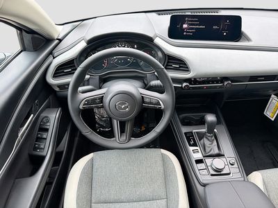 2026 Mazda CX-30 - Photo 18