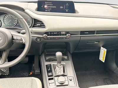 2026 Mazda CX-30 - Photo 20