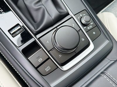 2026 Mazda CX-30 - Photo 31