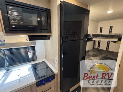 2026 Ember RV E-Series - Photo 31