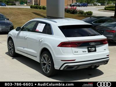 2021 Audi Q8 - Photo 11