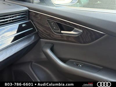 2021 Audi Q8 - Photo 35