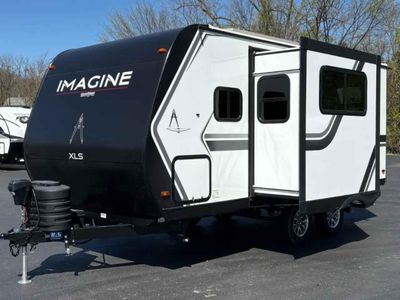 2025 Grand Design Imagine XLS - Photo 8