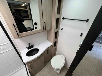 2025 Grand Design Imagine XLS - Photo 20