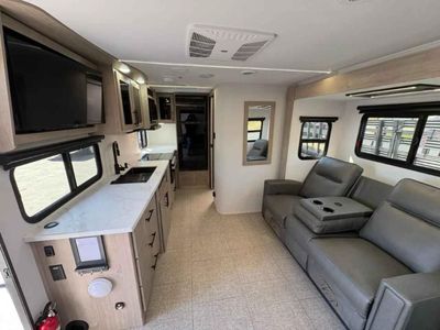 2025 Grand Design Imagine XLS - Photo 12