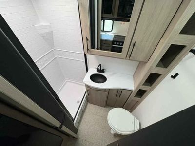 2025 Grand Design Imagine XLS - Photo 19