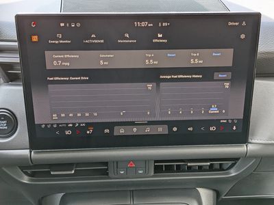 2026 Mazda CX-5 - Photo 17